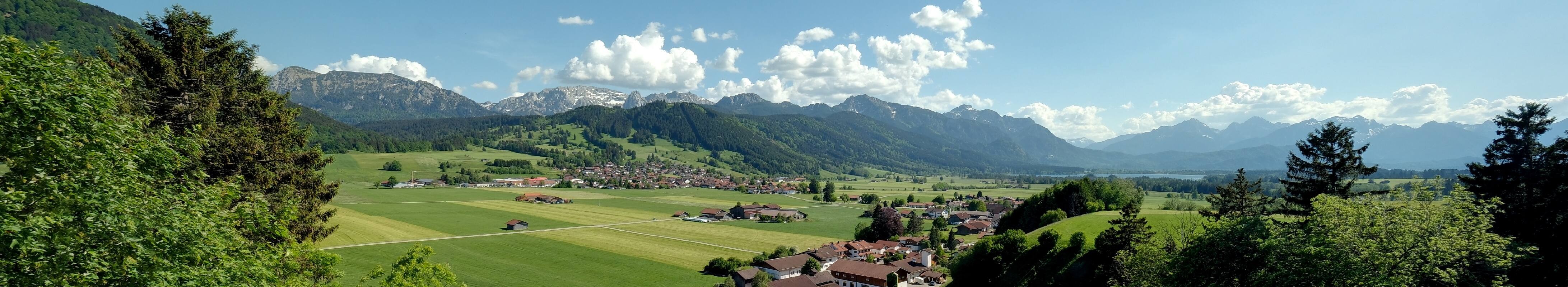 Archiv Foto Webcam Halblech - Blick über Buching