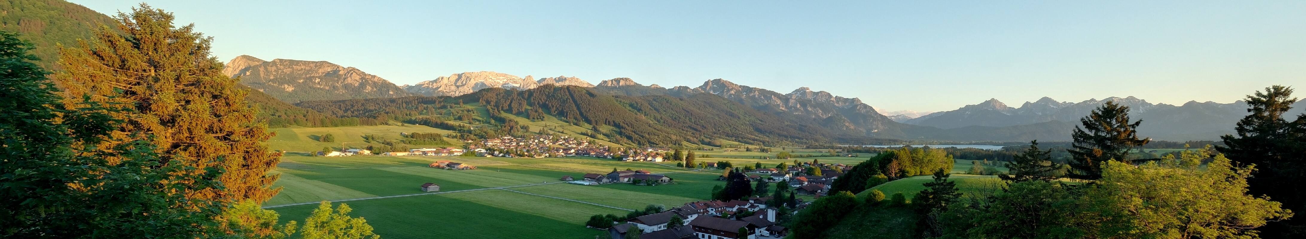 Archiv Foto Webcam Halblech - Blick über Buching