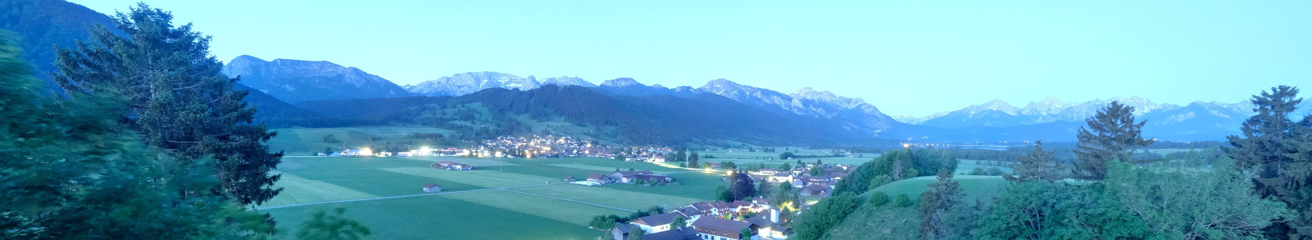 Archiv Foto Webcam Halblech - Blick über Buching
