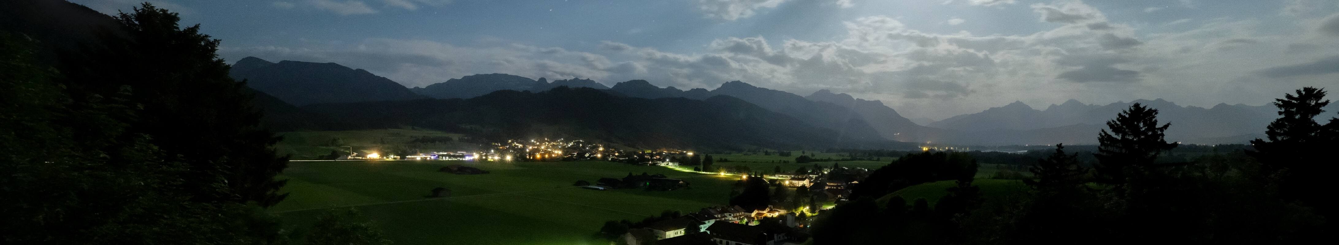 Archiv Foto Webcam Halblech - Blick über Buching