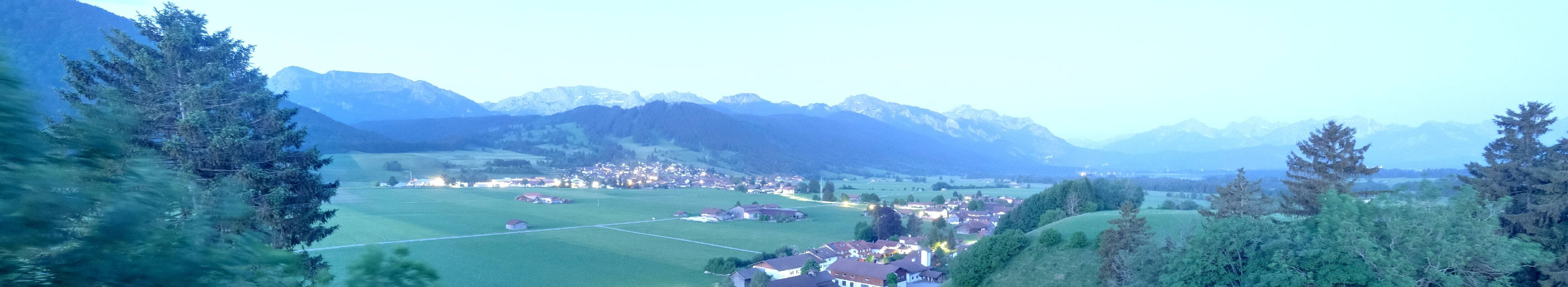 Archiv Foto Webcam Halblech - Blick über Buching
