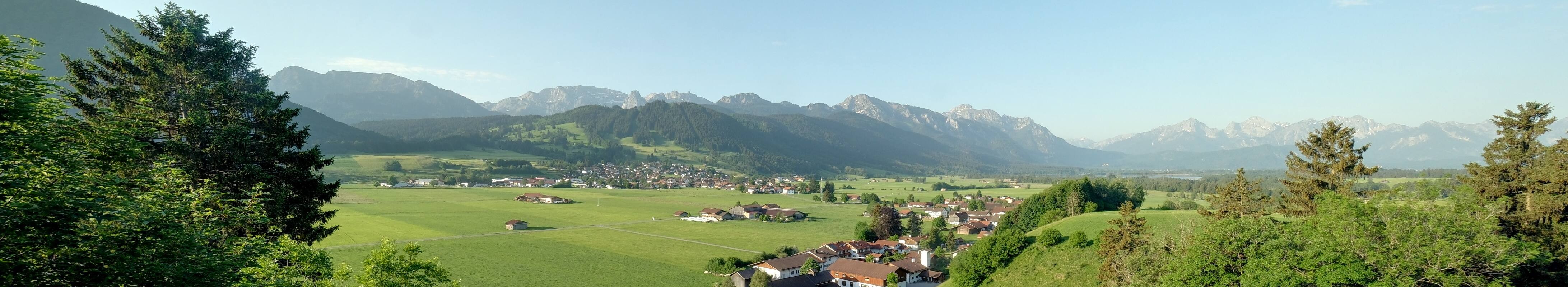 Archiv Foto Webcam Halblech - Blick über Buching