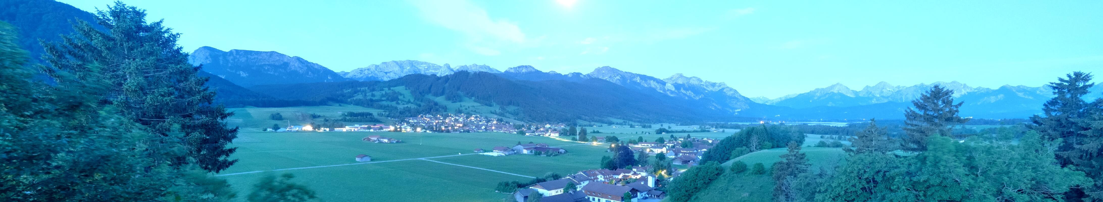 Archiv Foto Webcam Halblech - Blick über Buching
