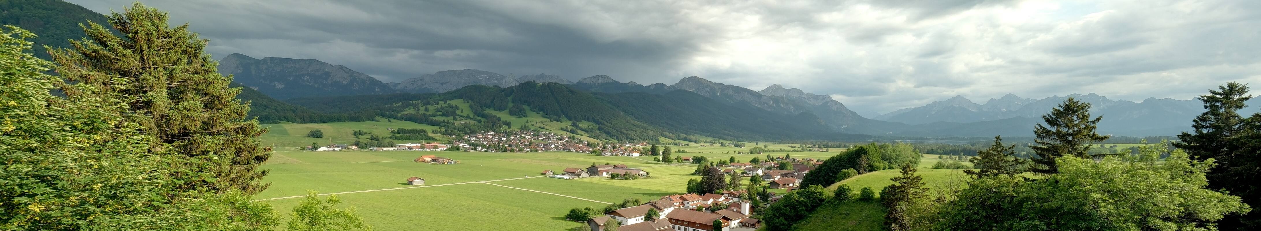 Archiv Foto Webcam Halblech - Blick über Buching
