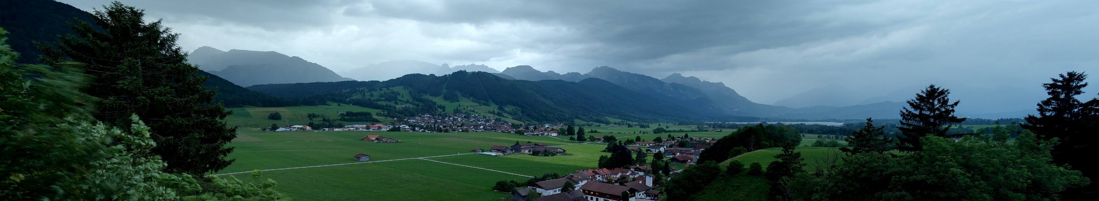 Archiv Foto Webcam Halblech - Blick über Buching