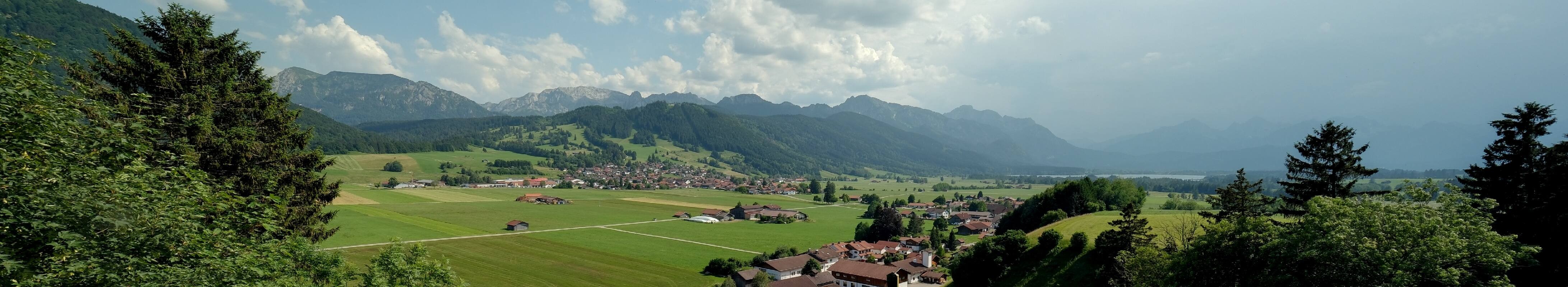 Archiv Foto Webcam Halblech - Blick über Buching