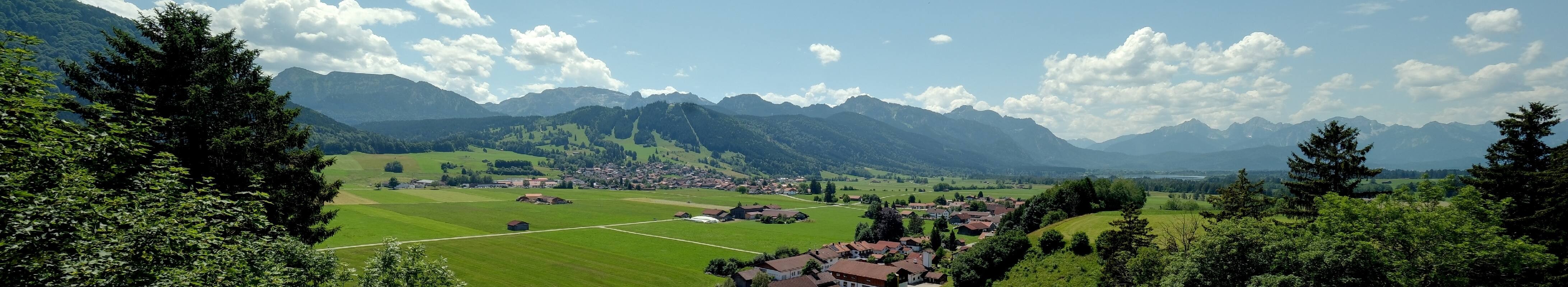 Archiv Foto Webcam Halblech - Blick über Buching