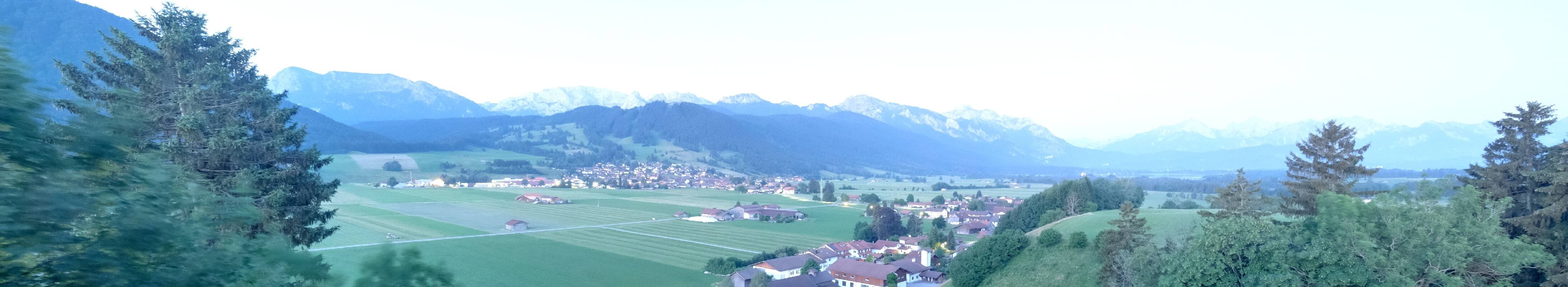 Archiv Foto Webcam Halblech - Blick über Buching