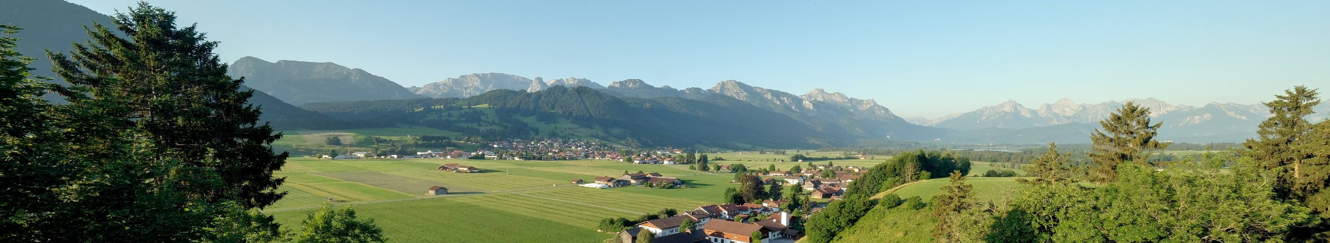 Archiv Foto Webcam Halblech - Blick über Buching