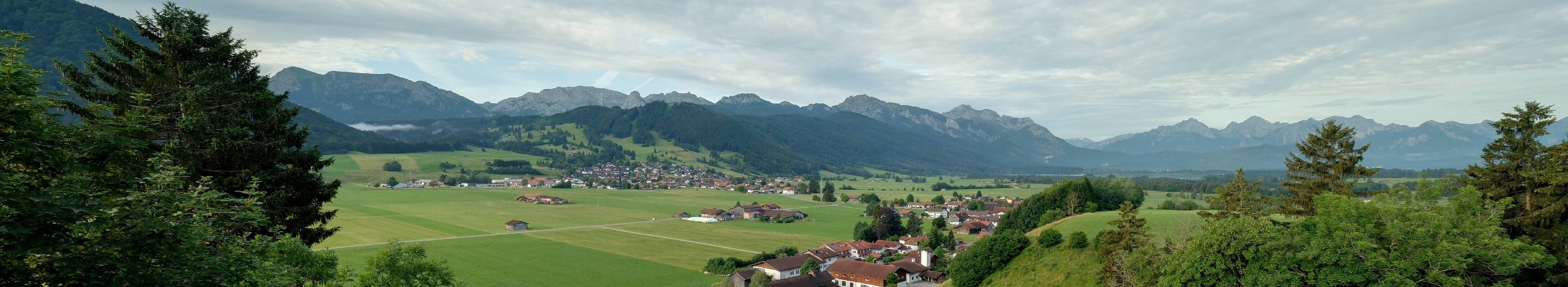 Archiv Foto Webcam Halblech - Blick über Buching
