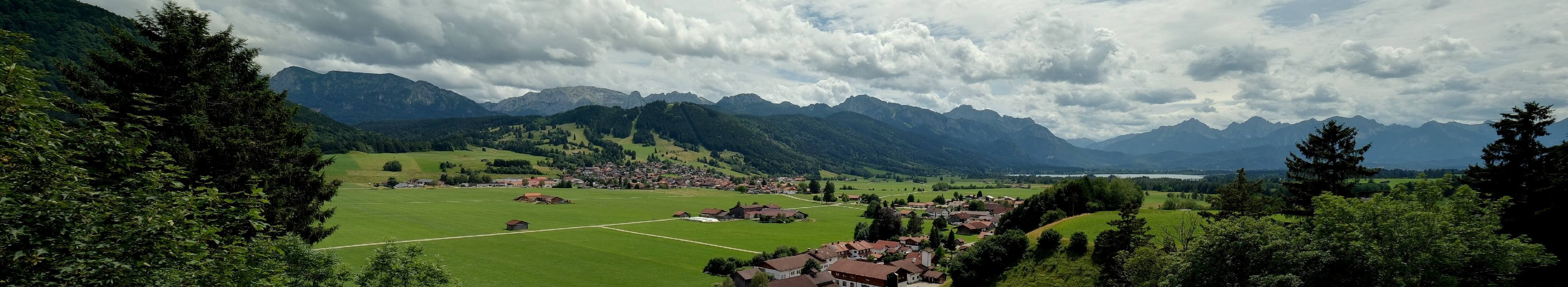 Archiv Foto Webcam Halblech - Blick über Buching