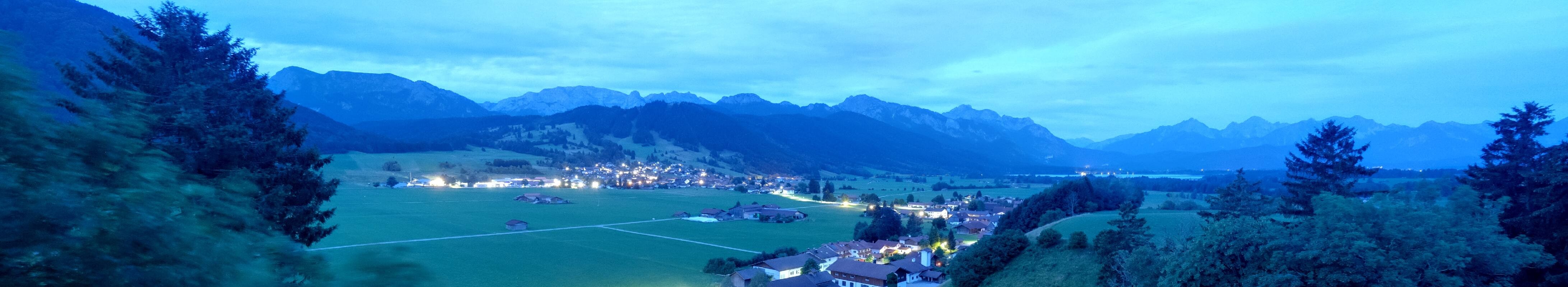 Archiv Foto Webcam Halblech - Blick über Buching