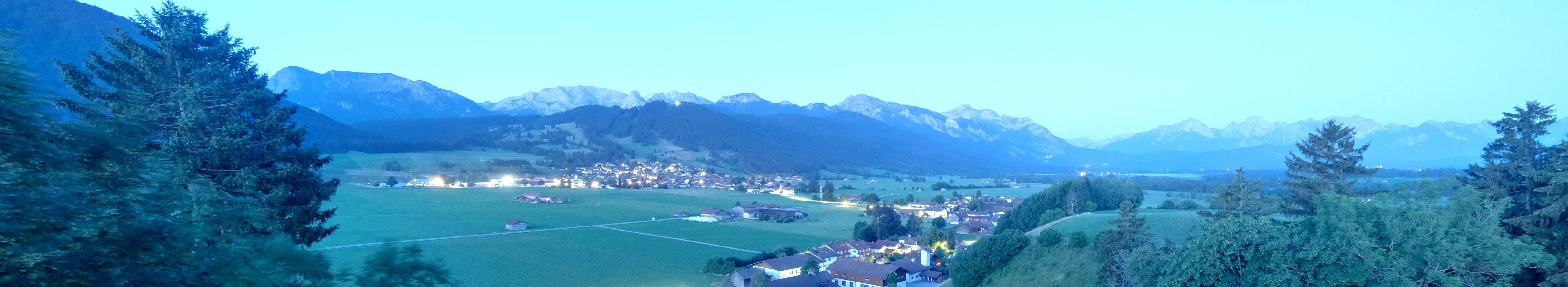 Archiv Foto Webcam Halblech - Blick über Buching