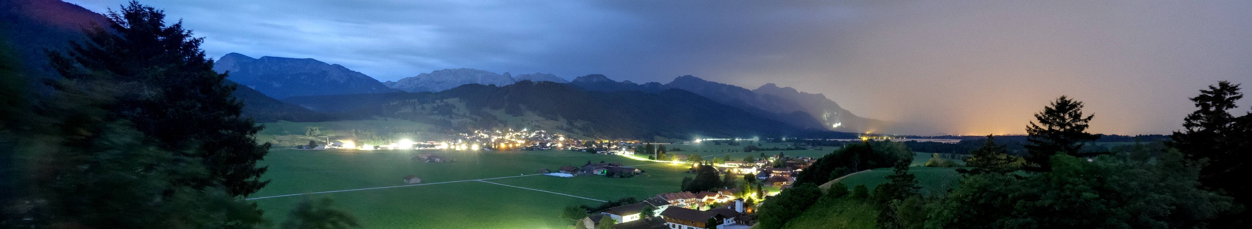 Archiv Foto Webcam Halblech - Blick über Buching