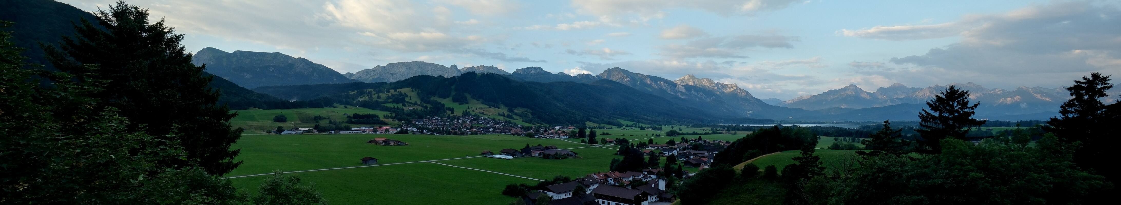 Archiv Foto Webcam Halblech - Blick über Buching