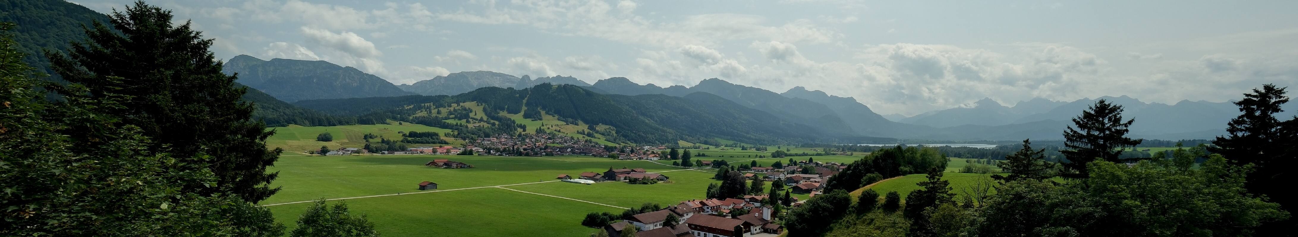Archiv Foto Webcam Halblech - Blick über Buching