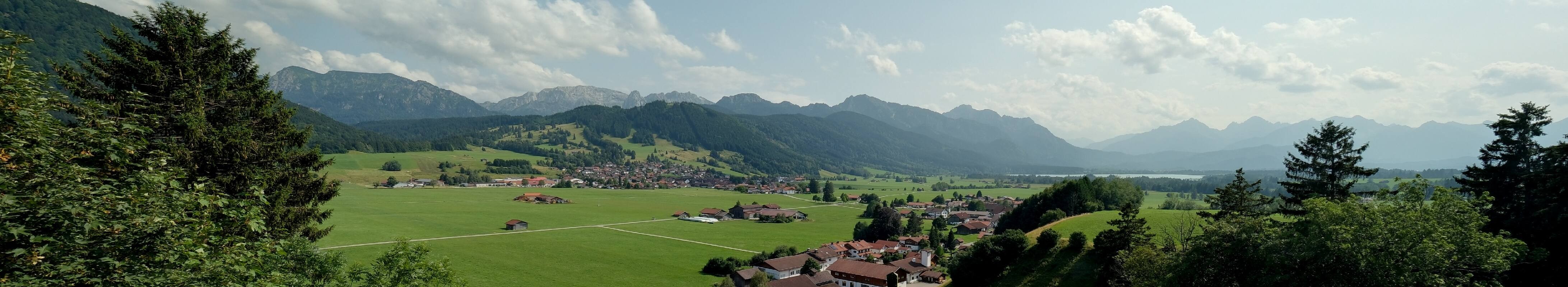 Archiv Foto Webcam Halblech - Blick über Buching