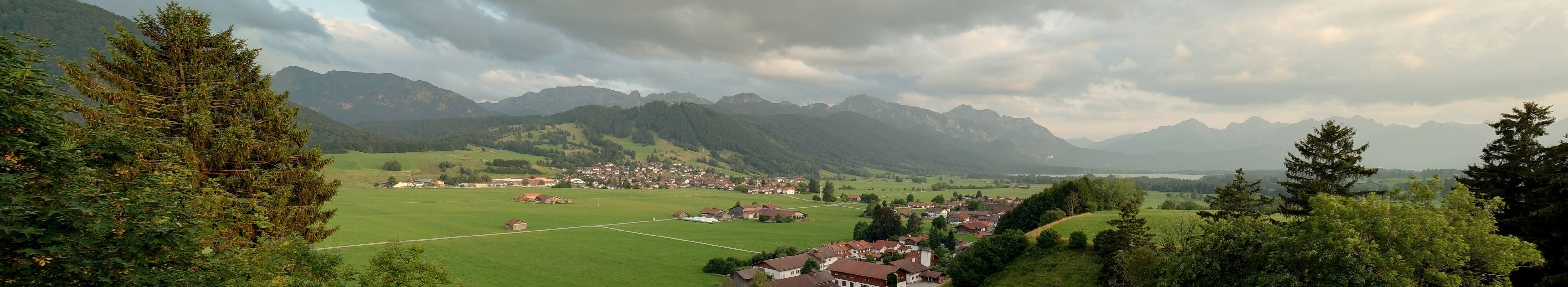 Archiv Foto Webcam Halblech - Blick über Buching