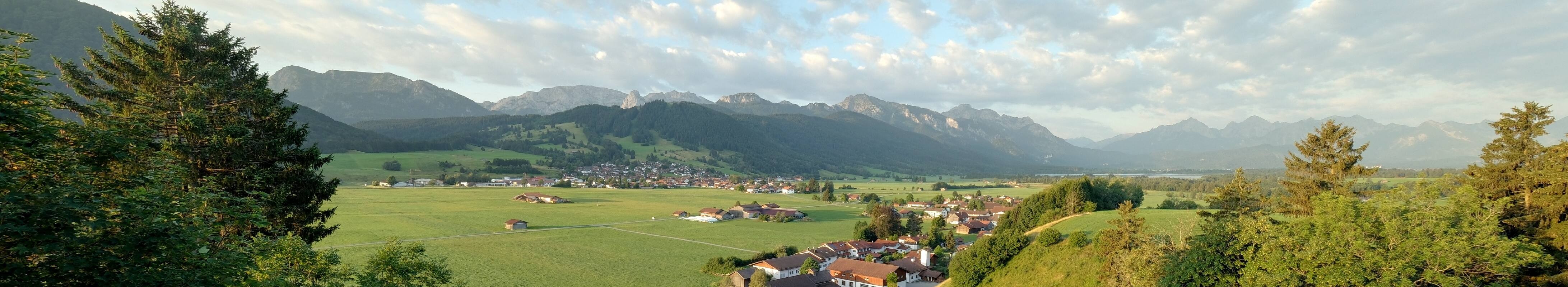 Archiv Foto Webcam Halblech - Blick über Buching