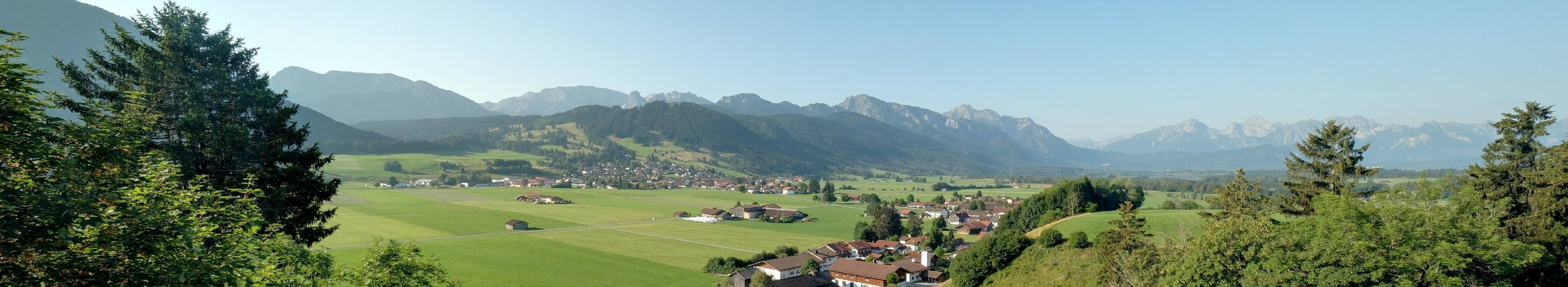 Archiv Foto Webcam Halblech - Blick über Buching