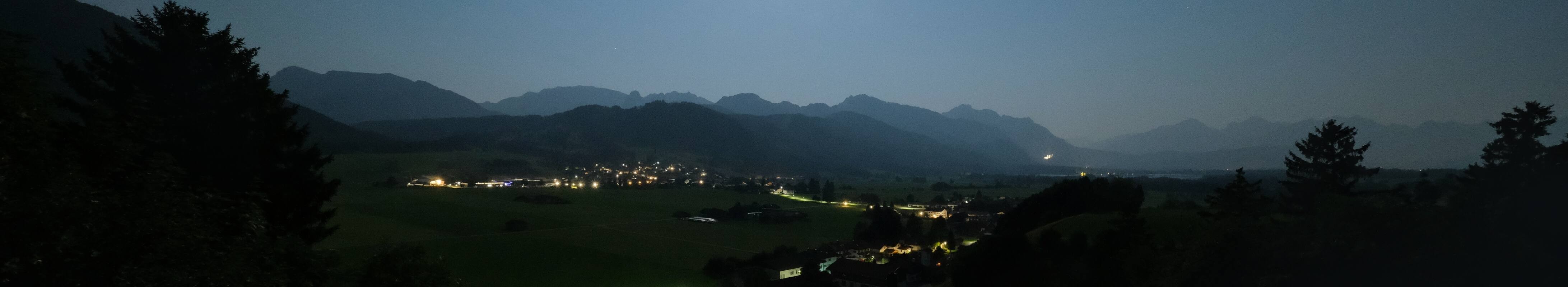 Archiv Foto Webcam Halblech - Blick über Buching