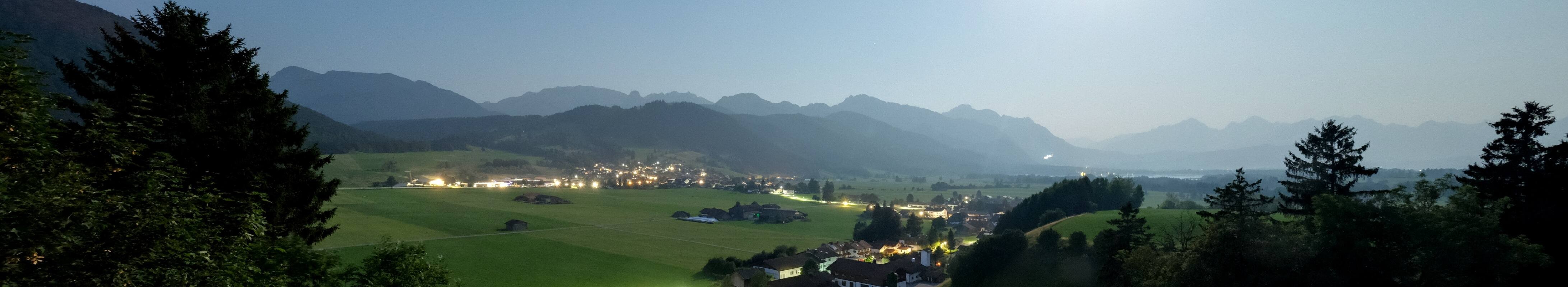 Archiv Foto Webcam Halblech - Blick über Buching