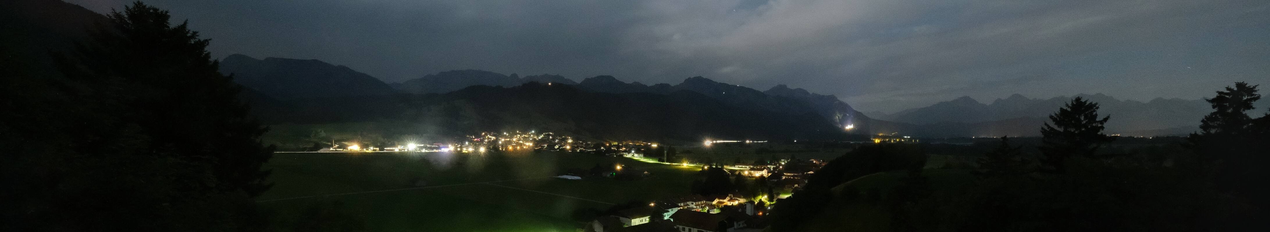Archiv Foto Webcam Halblech - Blick über Buching