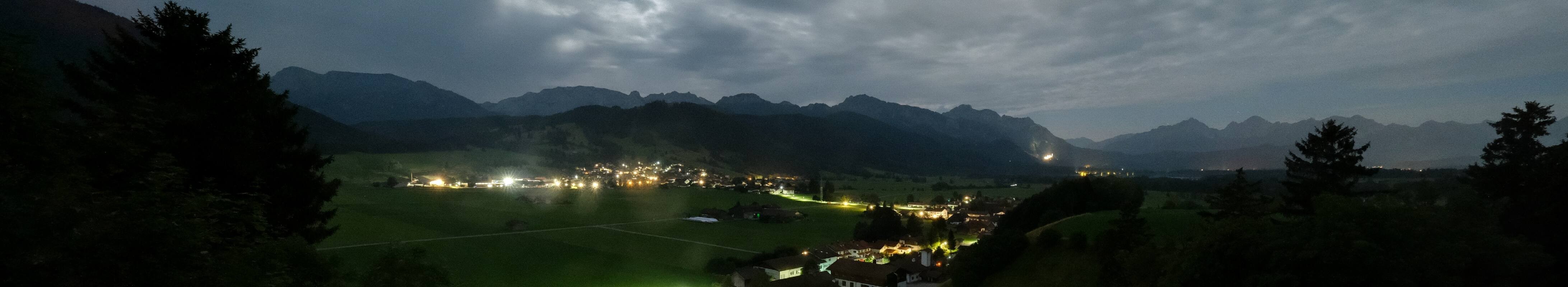 Archiv Foto Webcam Halblech - Blick über Buching
