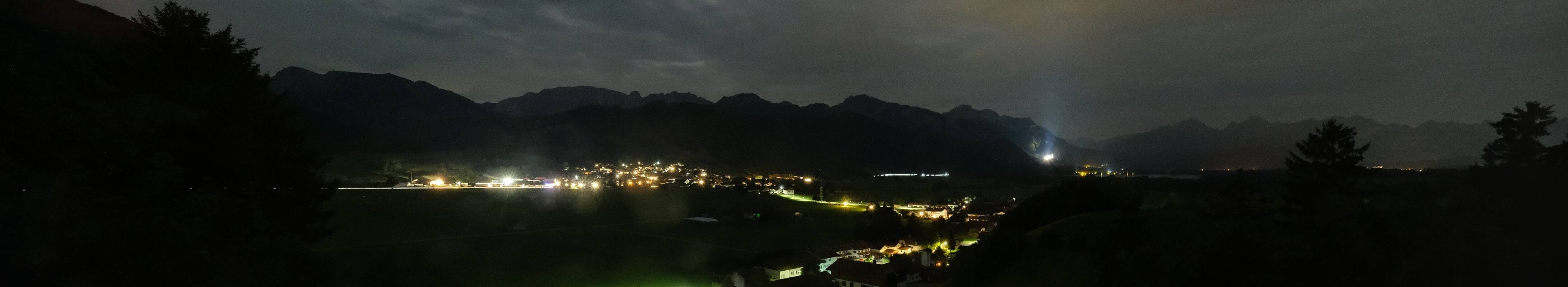 Archiv Foto Webcam Halblech - Blick über Buching