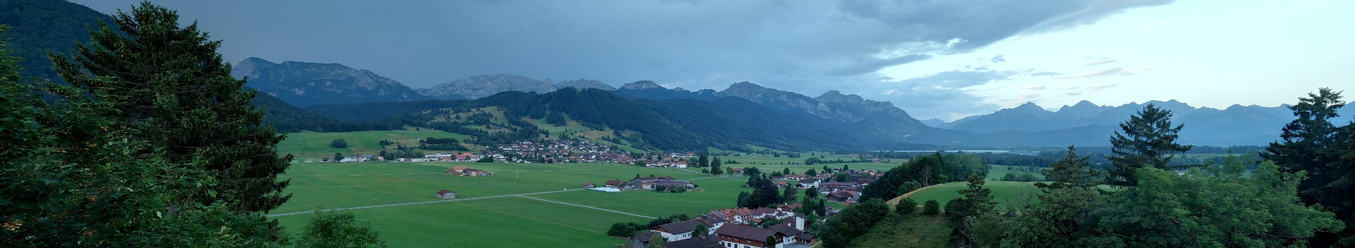 Archiv Foto Webcam Halblech - Blick über Buching