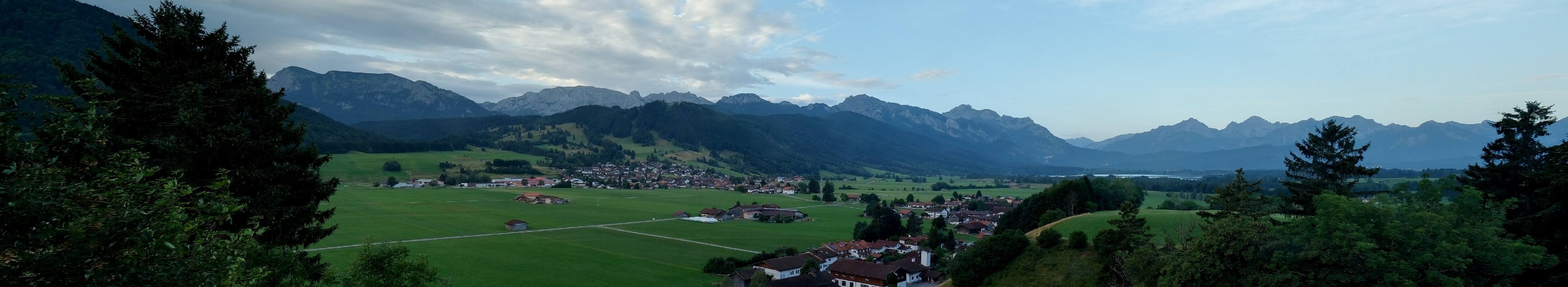 Archiv Foto Webcam Halblech - Blick über Buching