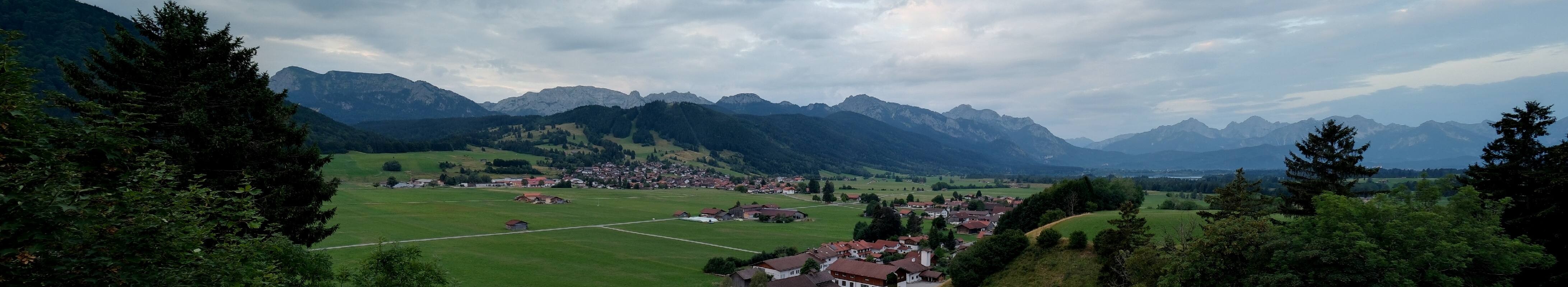 Archiv Foto Webcam Halblech - Blick über Buching