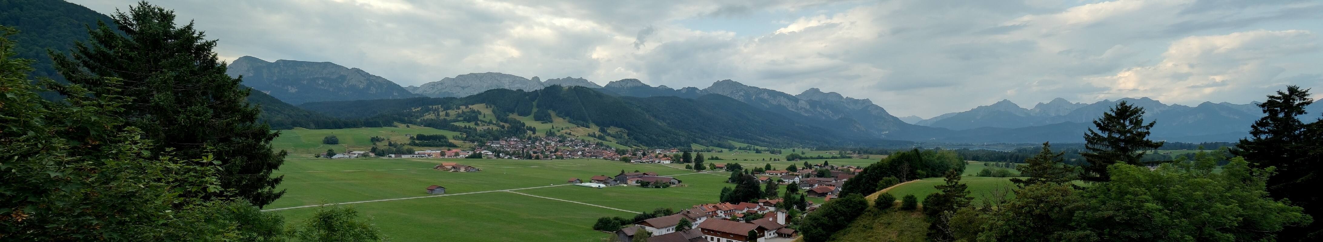 Archiv Foto Webcam Halblech - Blick über Buching