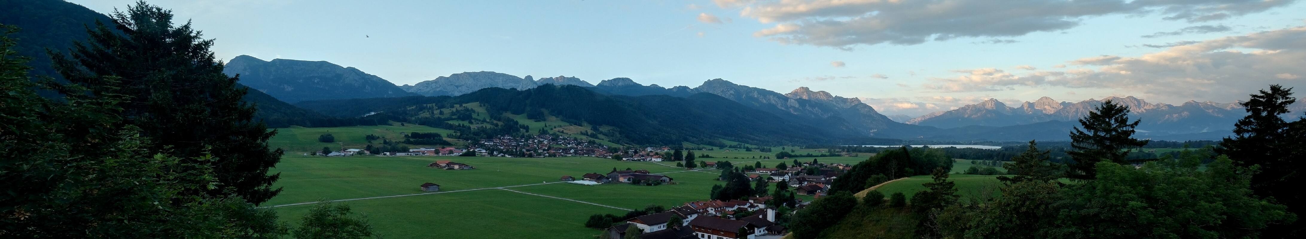 Archiv Foto Webcam Halblech - Blick über Buching