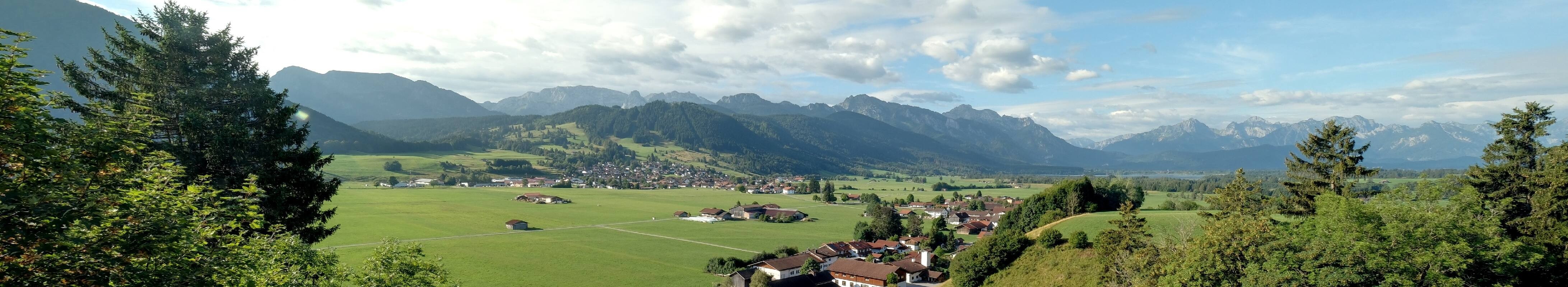 Archiv Foto Webcam Halblech - Blick über Buching