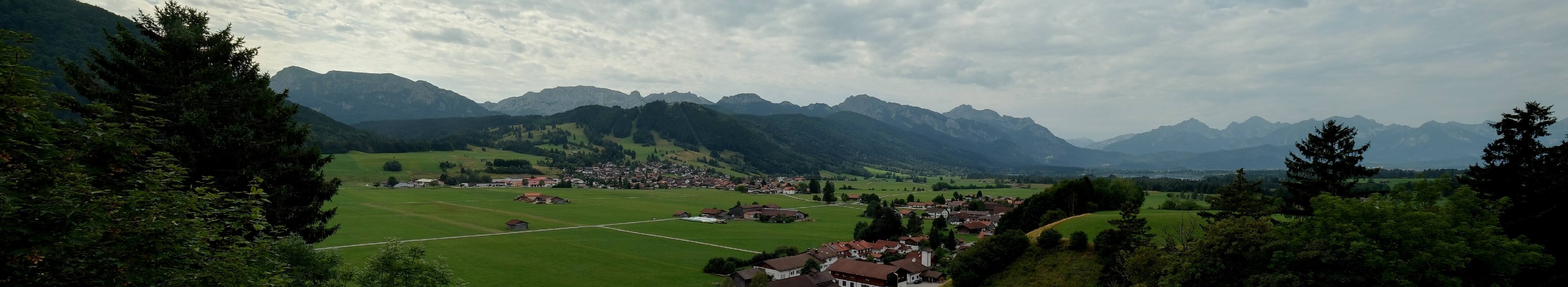 Archiv Foto Webcam Halblech - Blick über Buching