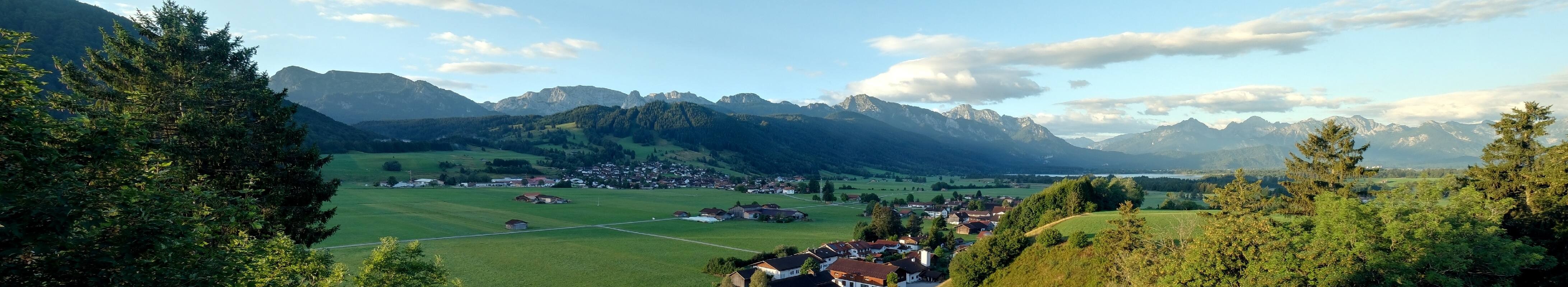 Archiv Foto Webcam Halblech - Blick über Buching