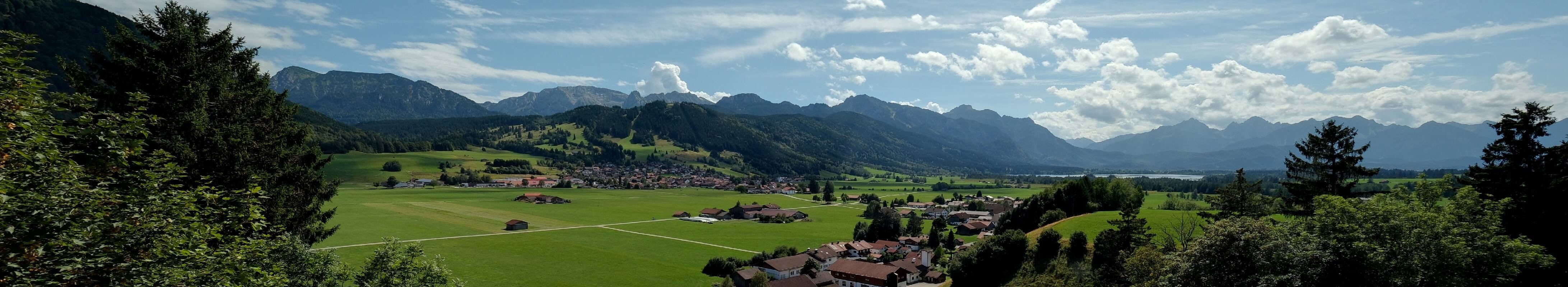 Archiv Foto Webcam Halblech - Blick über Buching