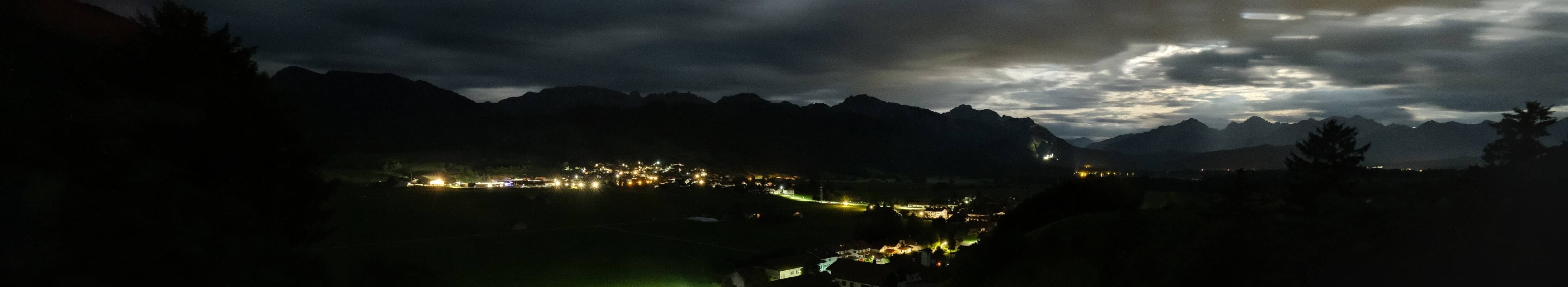 Archiv Foto Webcam Halblech - Blick über Buching