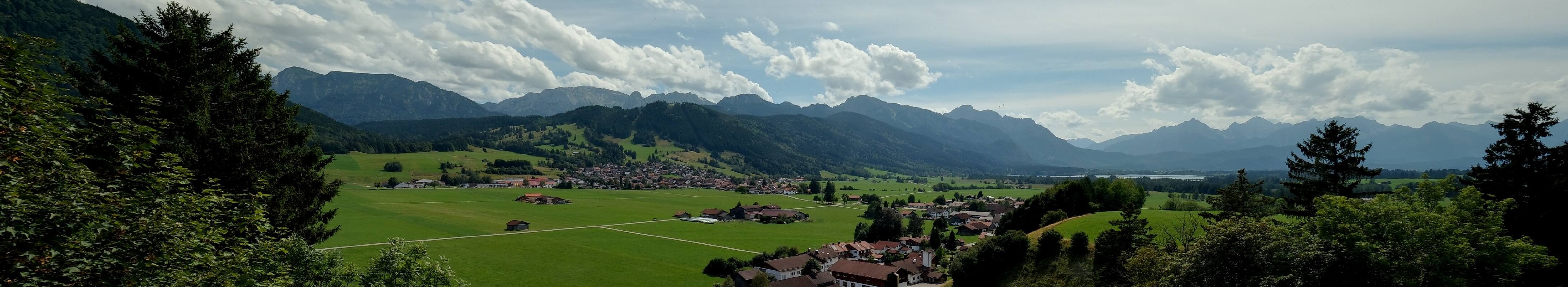 Archiv Foto Webcam Halblech - Blick über Buching