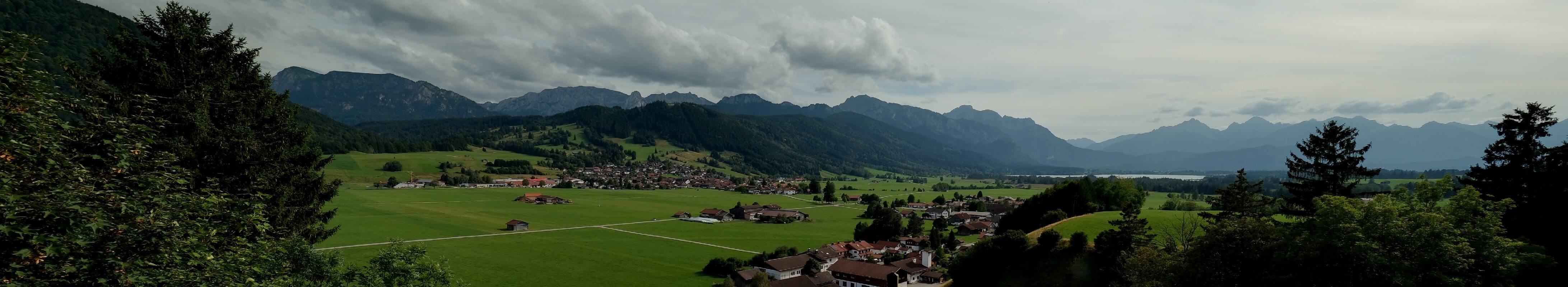 Archiv Foto Webcam Halblech - Blick über Buching