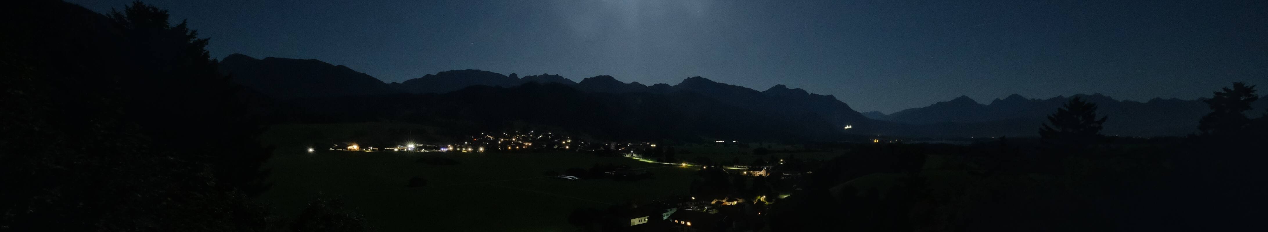 Archiv Foto Webcam Halblech - Blick über Buching
