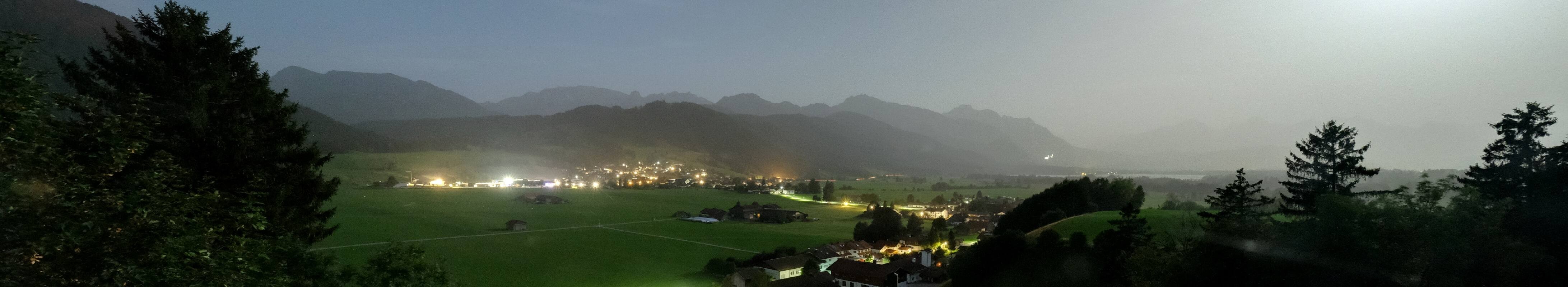 Archiv Foto Webcam Halblech - Blick über Buching