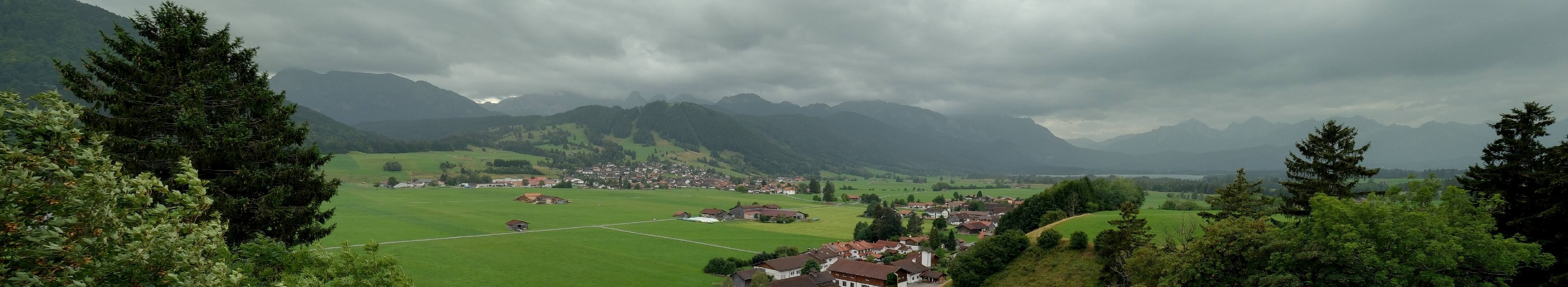 Archiv Foto Webcam Halblech - Blick über Buching