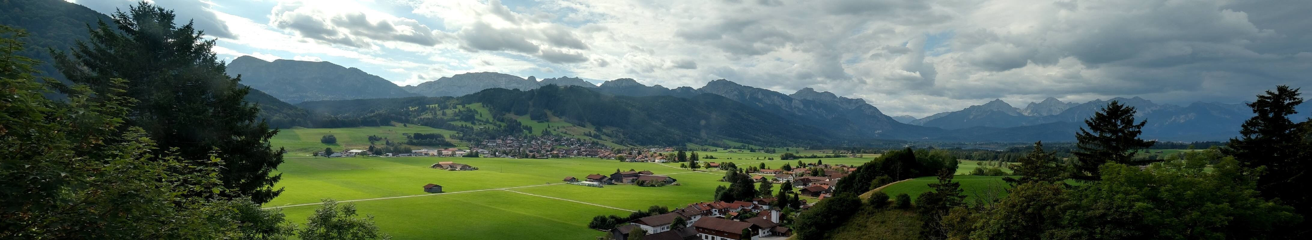 Archiv Foto Webcam Halblech - Blick über Buching