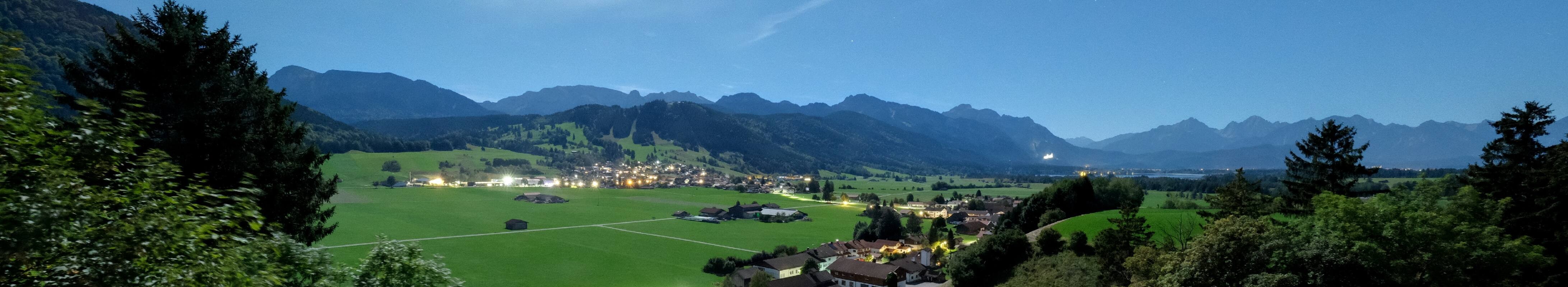 Archiv Foto Webcam Halblech - Blick über Buching