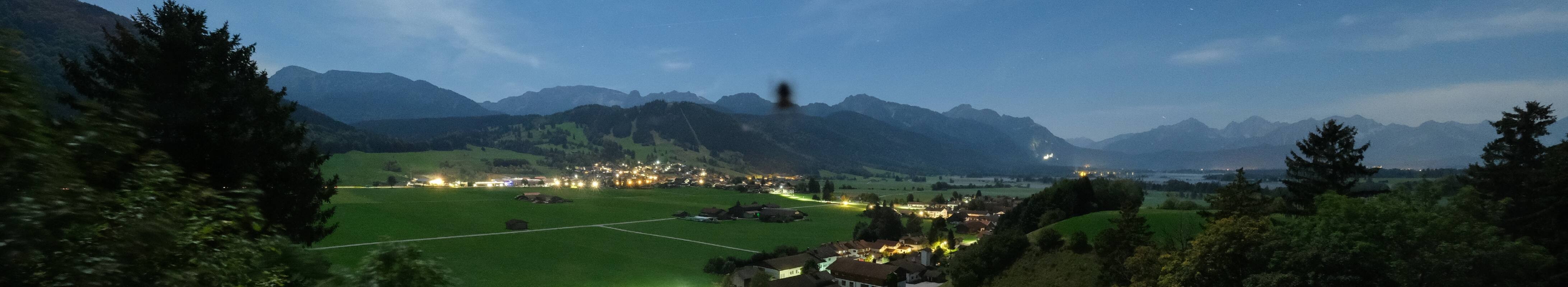 Archiv Foto Webcam Halblech - Blick über Buching