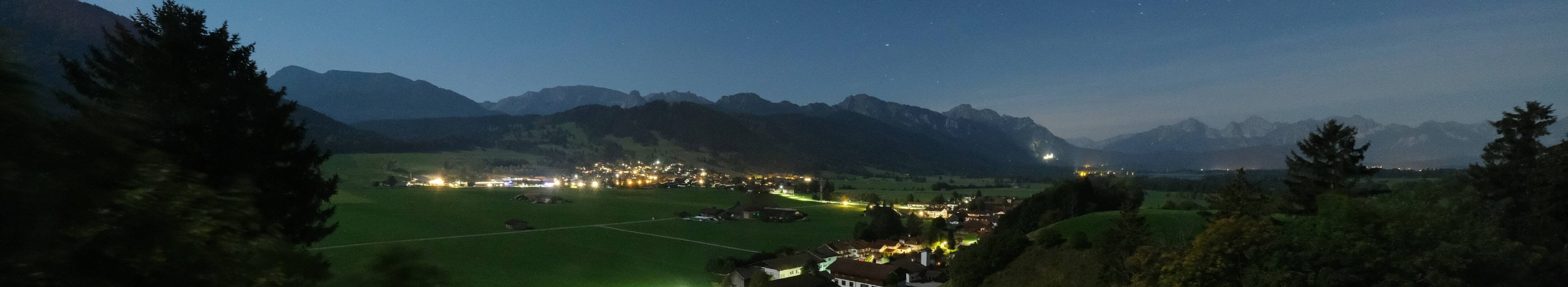 Archiv Foto Webcam Halblech - Blick über Buching