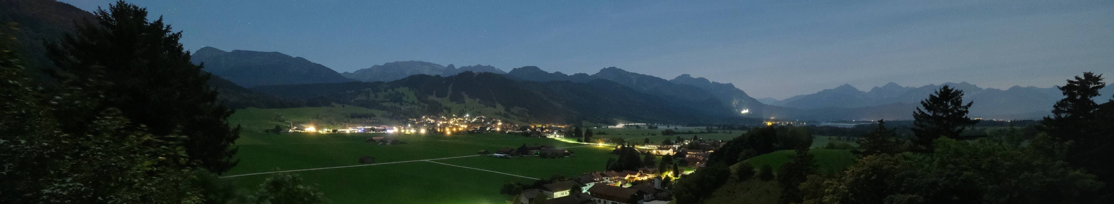 Archiv Foto Webcam Halblech - Blick über Buching