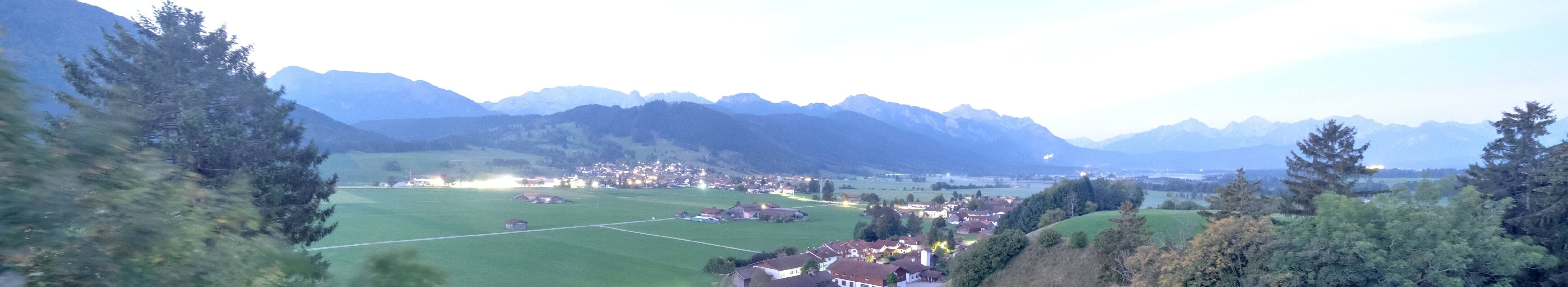 Archiv Foto Webcam Halblech - Blick über Buching